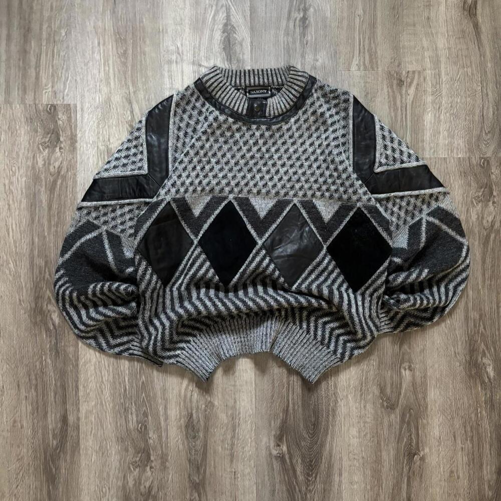 Vintage Saxony Leather Patched Gray/Black Sweater